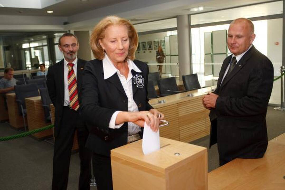 Pirmąkart Seimui vadovaus moteris