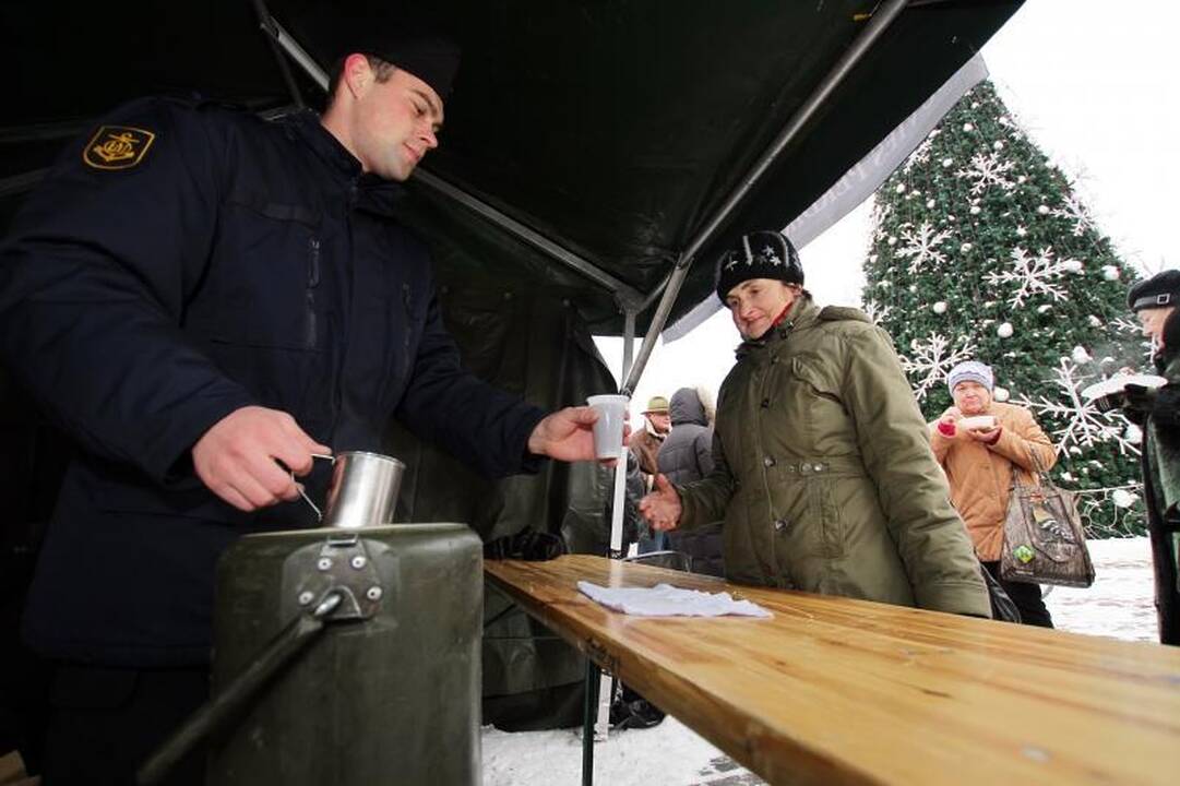 Pūga neatvėsino klaipėdiečių noro paskanauti žuvienės  