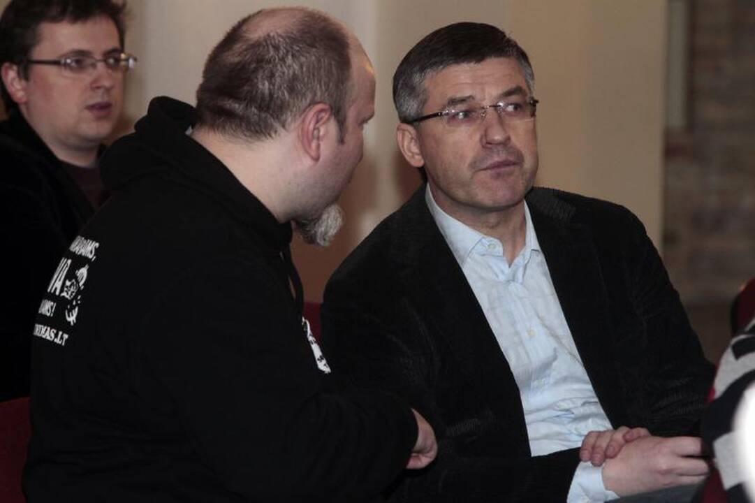 Politologas: tautiškumo idėjos šaliai reikalingos