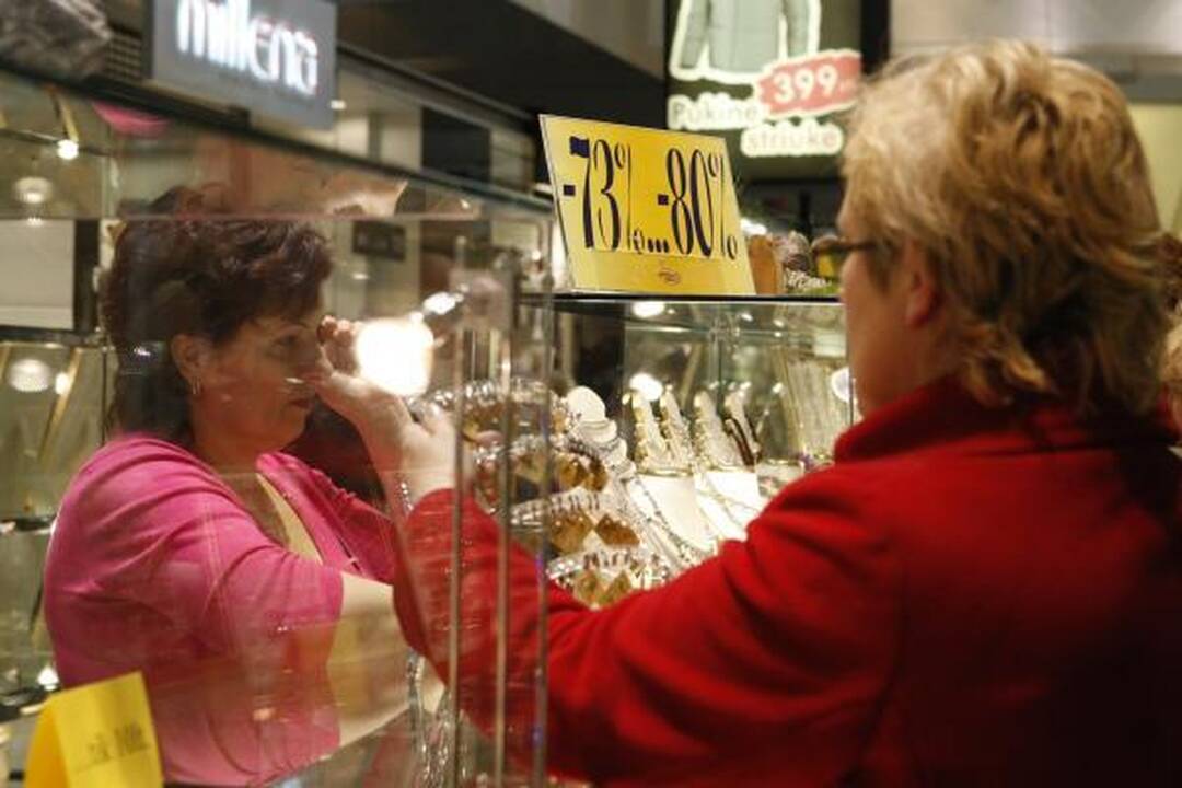 "Jamam": klaipėdiečiai "Akropolio" parduotuvėse tuštino lentynas