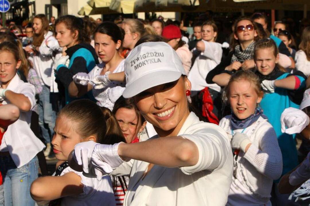 Kauno senamiestyje – masinė šokio fiesta