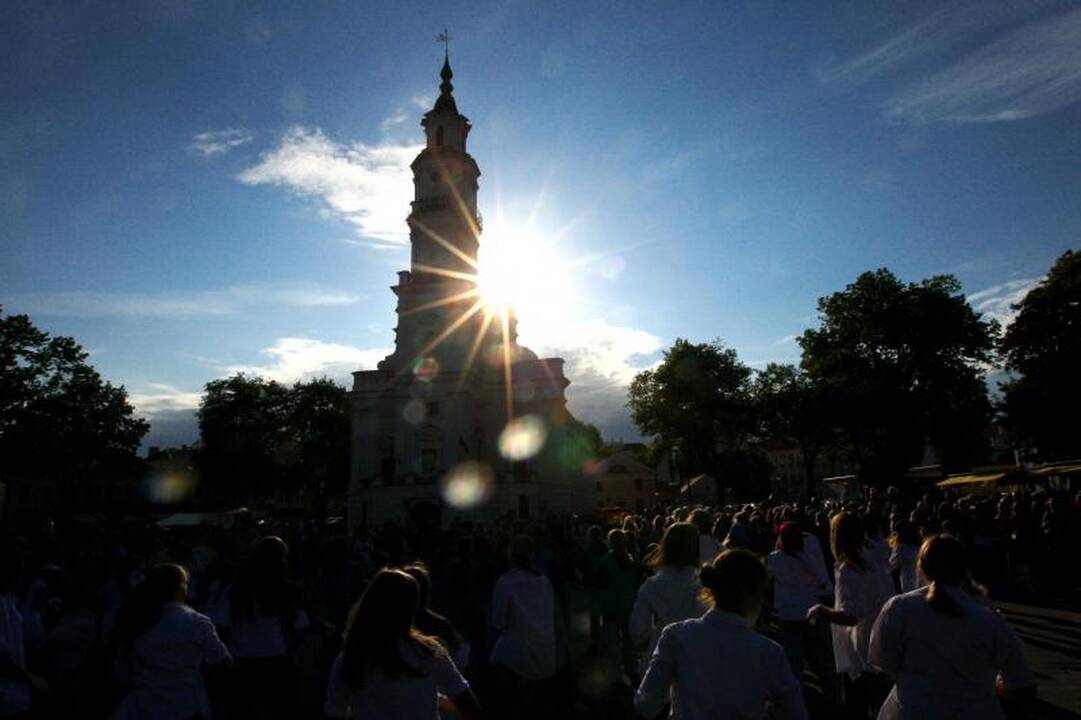 Kauno senamiestyje – masinė šokio fiesta