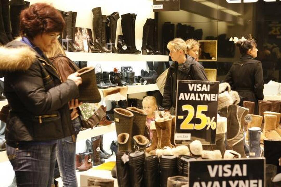 "Jamam": klaipėdiečiai "Akropolio" parduotuvėse tuštino lentynas