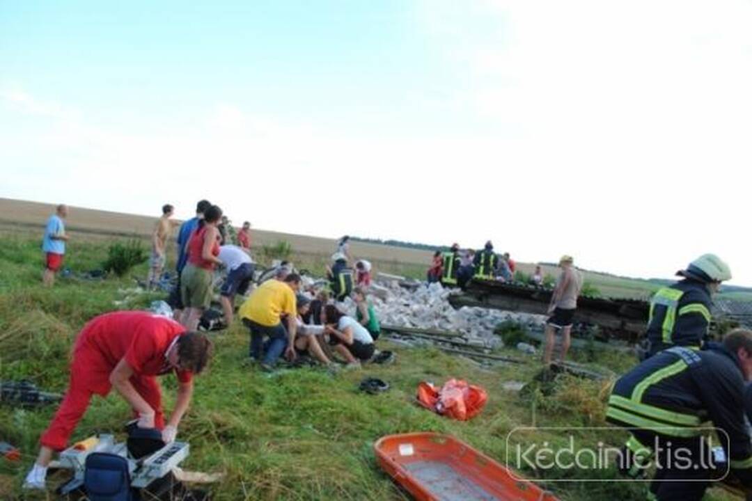 Kauno rajone nukentėjusių Čekijos turistų būklė labai rimta (papildyta)