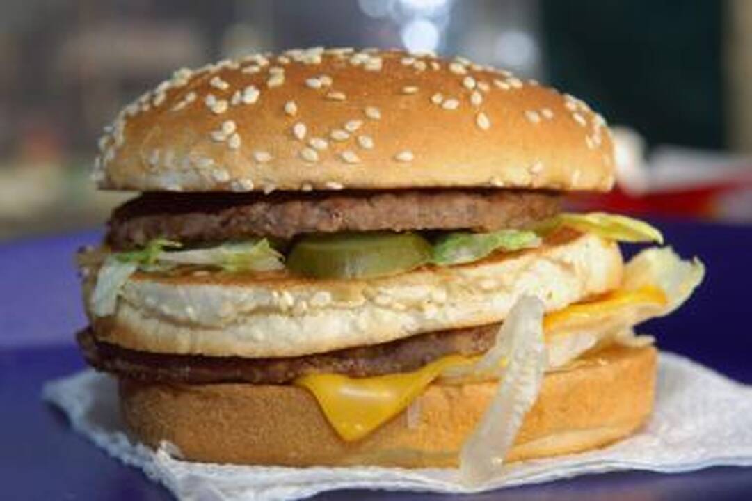 Pagal "Big Mac" indeksą litas vertas daugiau