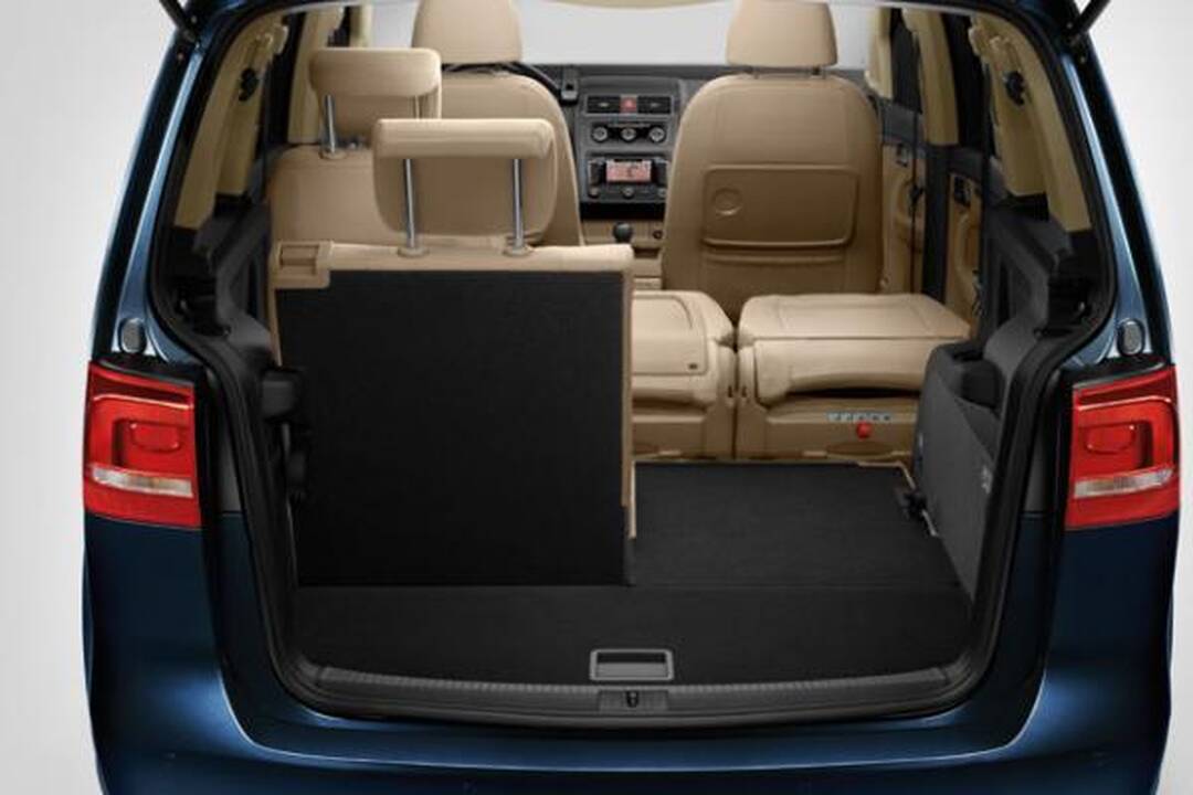 Vokietijos rinkoje – naujasis „Volkswagen Touran“