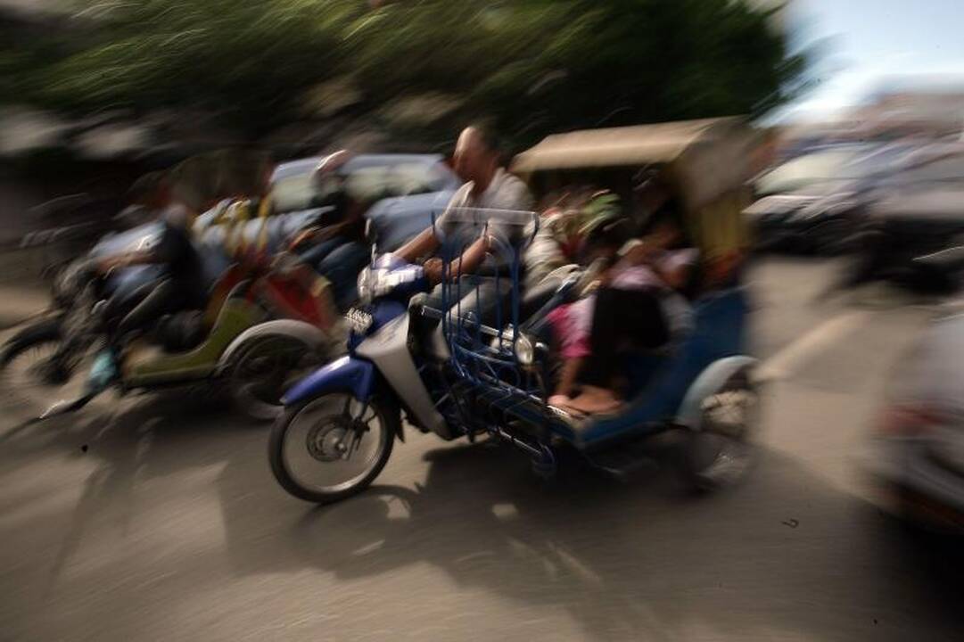 Per žemės drebėjimus Indonezijoje mirė penki žmonės