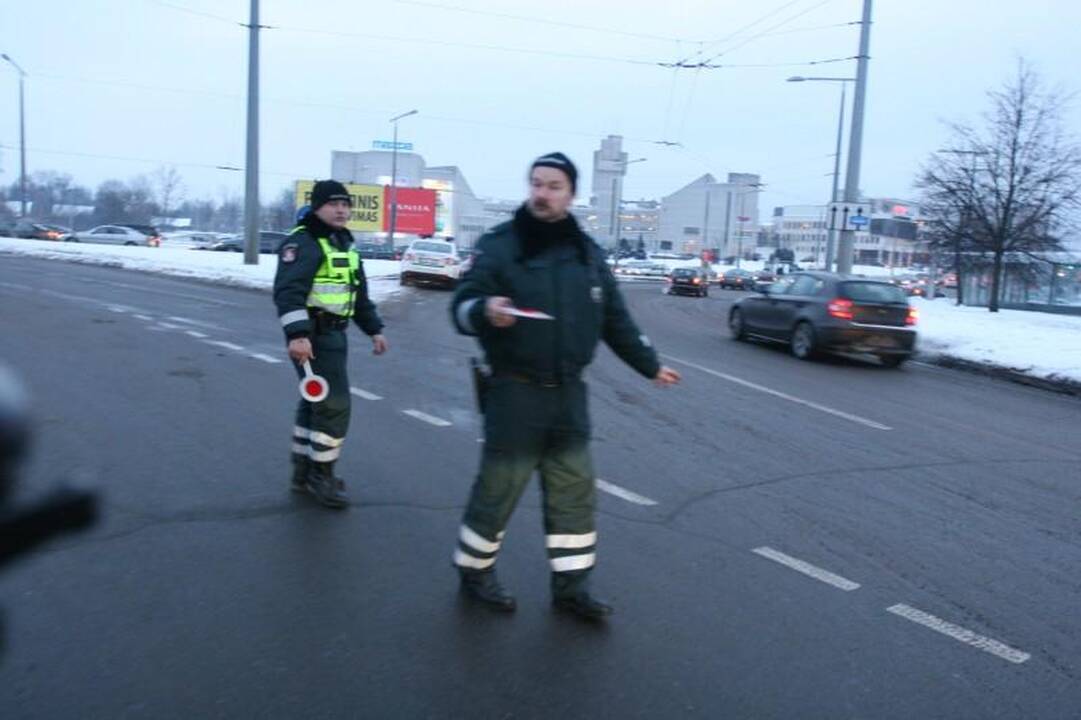 Policija baus protesto akcijoje dalyvavusius taksistus