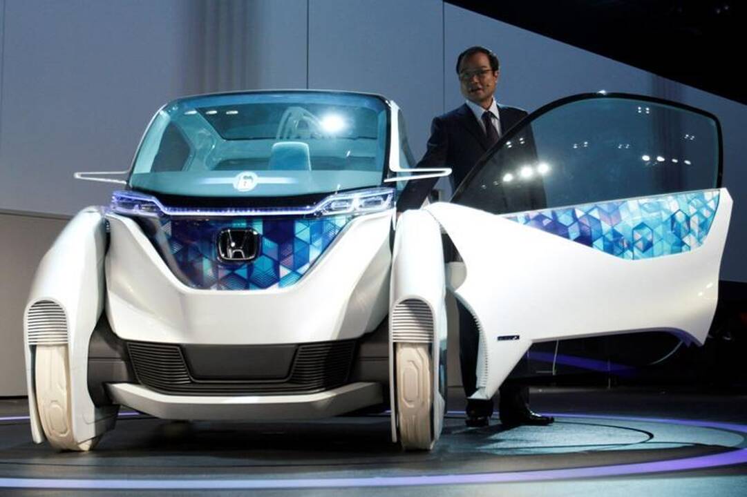 Tokijo automobilių paroda: kokios staigmenos laukia lankytojų?