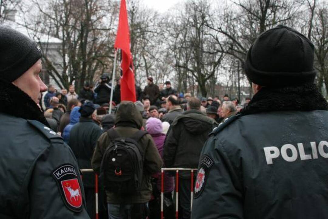 V.Šustausko mitingas praėjo be incidentų (atnaujinta 13.10 val.)