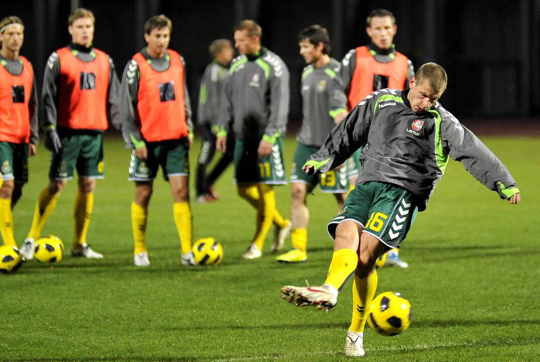 Euro2012 atranką lietuviai baigė eiliniu pralaimėjimu
