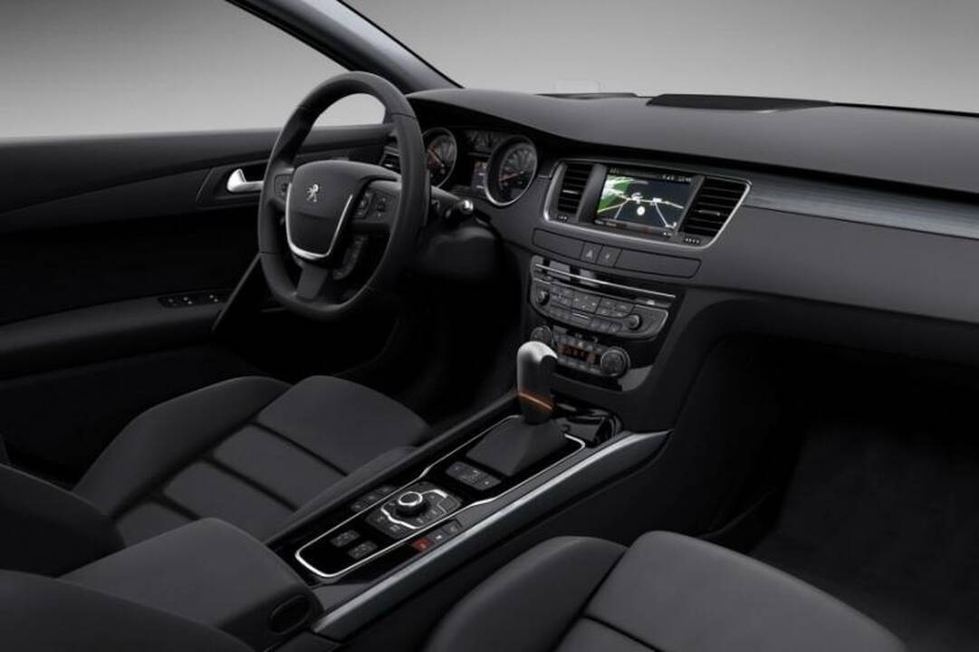"Peugeot 508": tinka ir vyrams, bet subalansuotas moterims