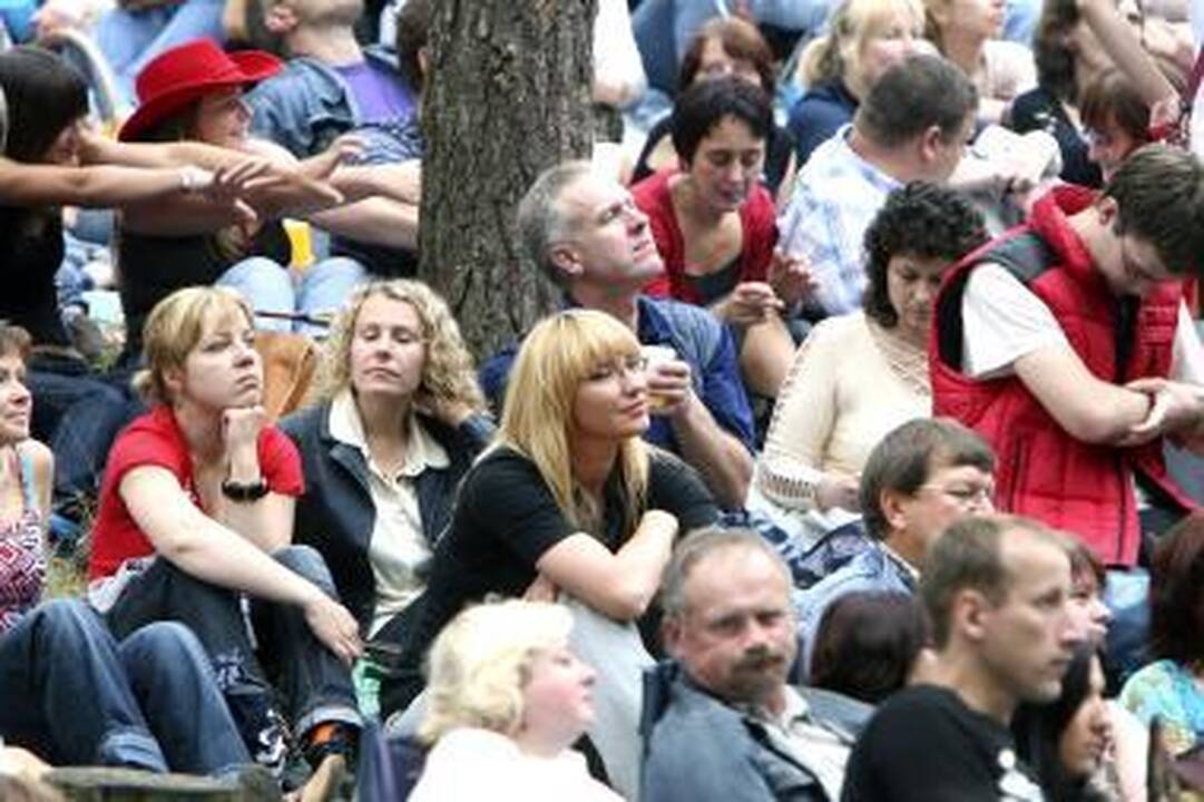 Kodėl žmonės tapo baltaodžiai?