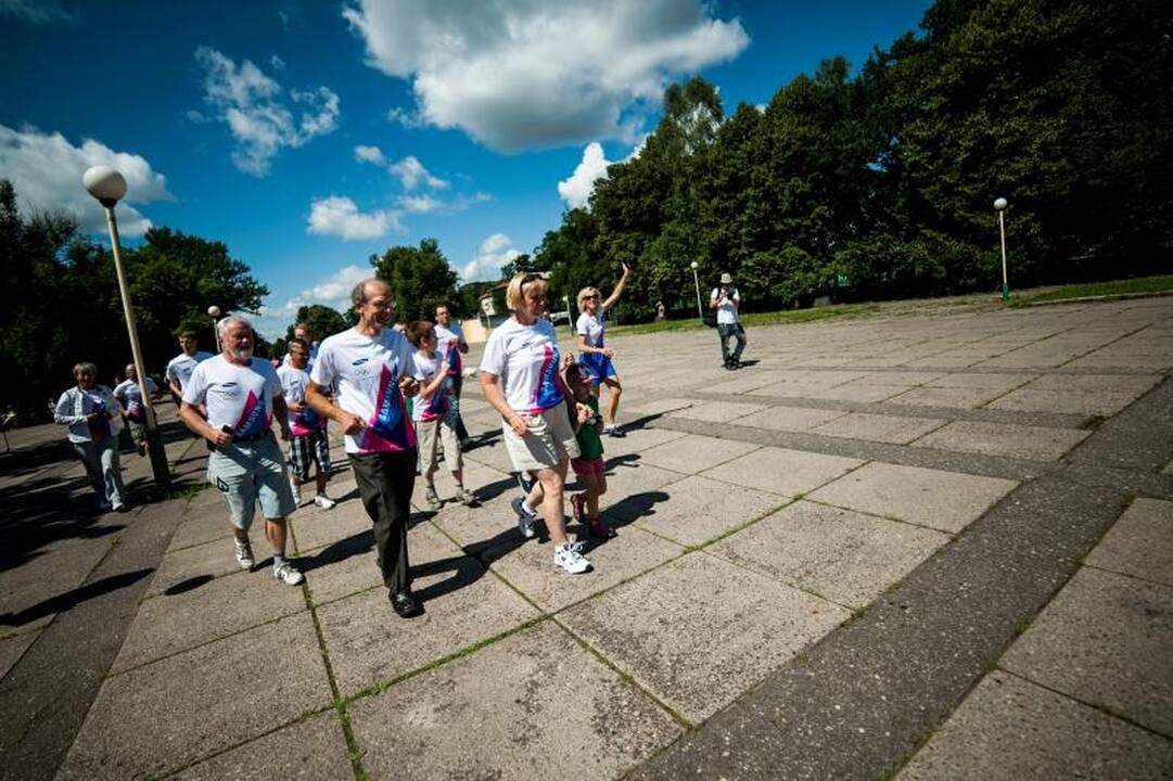 Į Londoną išlydėta olimpinio deglo nešėja