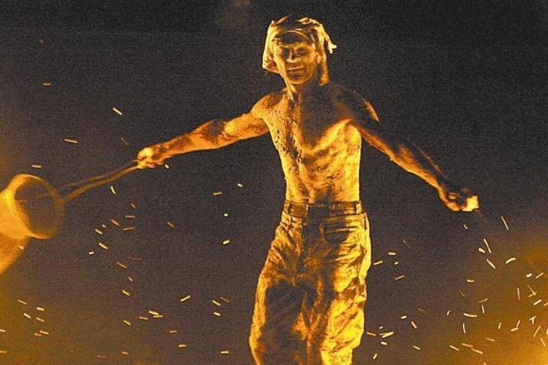 Gliukų teatras pristatys performanso „NNN Broken Jazz“ premjerą
