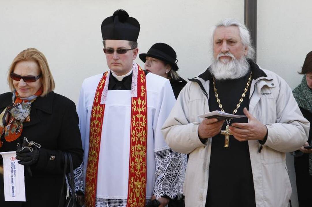 Keli tūkstančiai klaipėdiečių pakartojo Kryžiaus kelią