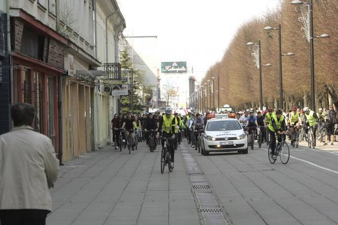 Kauno dviratininkų parade – keli šimtai dalyvių (papildyta)  