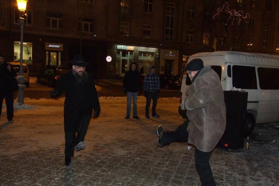 Klaipėdos žydų bendruomenė uždegė Didžiąją Menorą