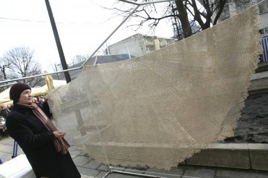 Pirkinių krepšiai Kaziuke vis dar kuklūs