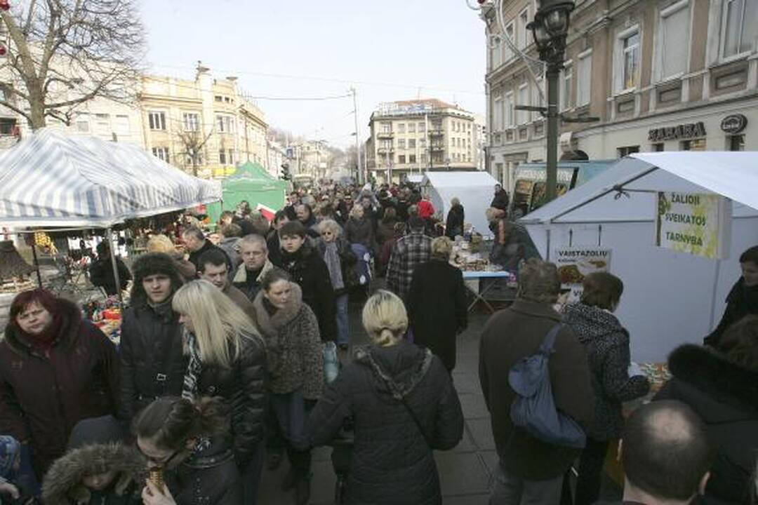 Pirkinių krepšiai Kaziuke vis dar kuklūs