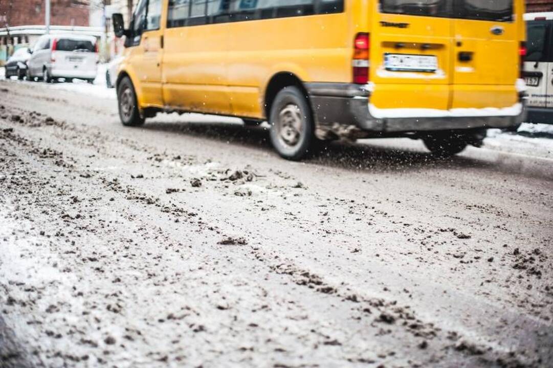 Valdininkas: nėra prasmės valyti gatvių, kai sninga!