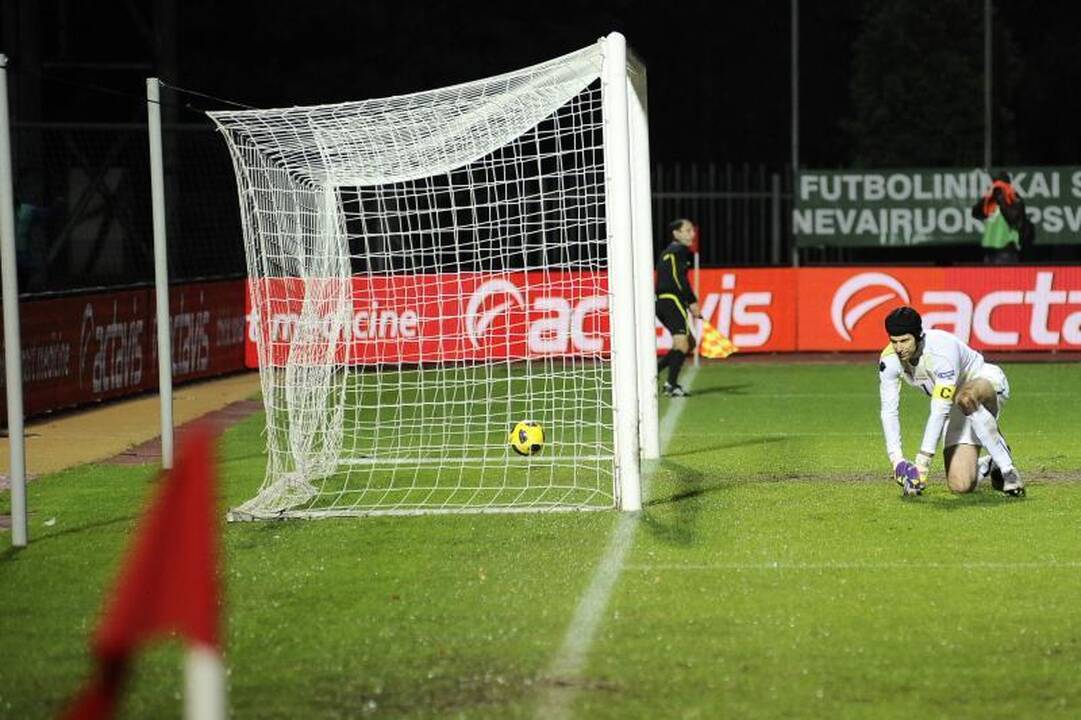 Euro2012 atranką lietuviai baigė eiliniu pralaimėjimu