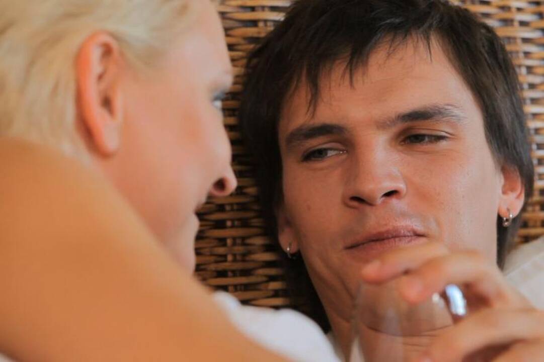 M.Papinigiui – išbandymas lovoje su I.Norkute
