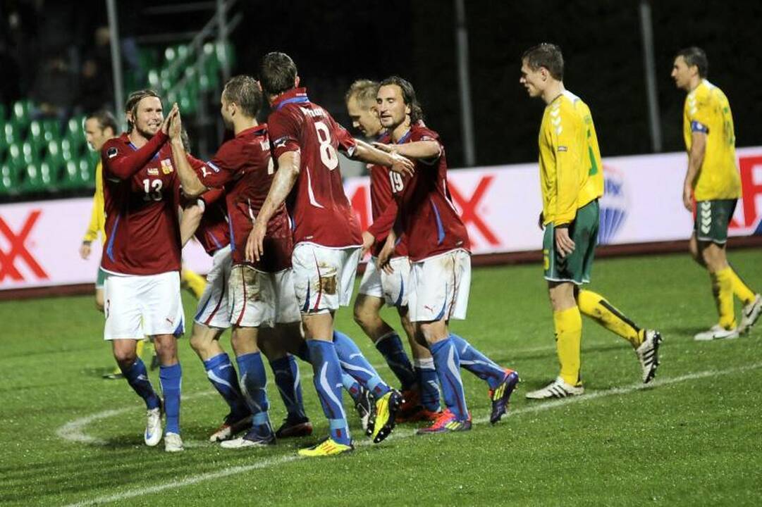 Euro2012 atranką lietuviai baigė eiliniu pralaimėjimu