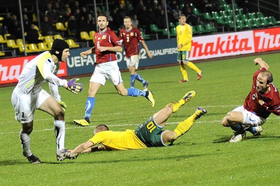 Euro2012 atranką lietuviai baigė eiliniu pralaimėjimu