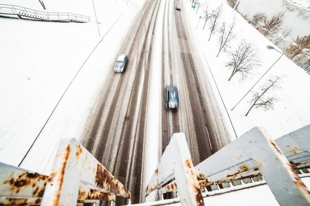 Valdininkas: nėra prasmės valyti gatvių, kai sninga!