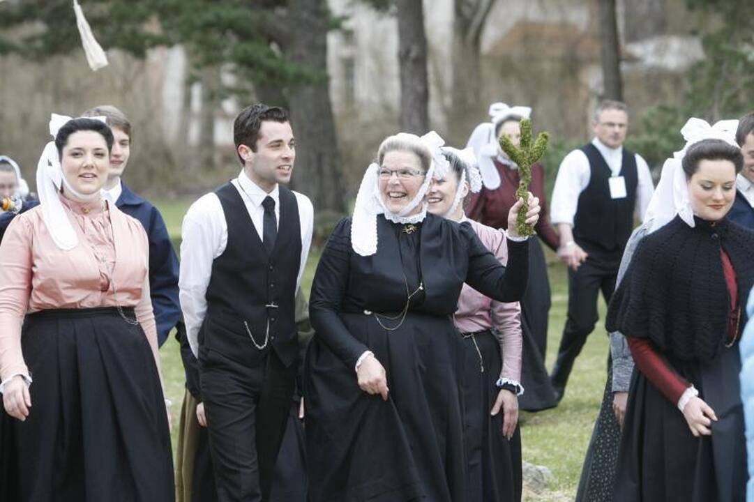 Palangoje į Jurginių linksmybes įsuko folkloro ansambliai