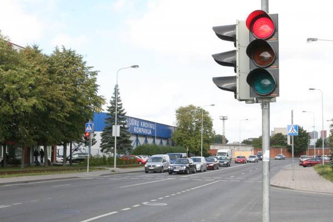 Prie Socialinių mokslų kolegijos įjungtas šviesoforas
