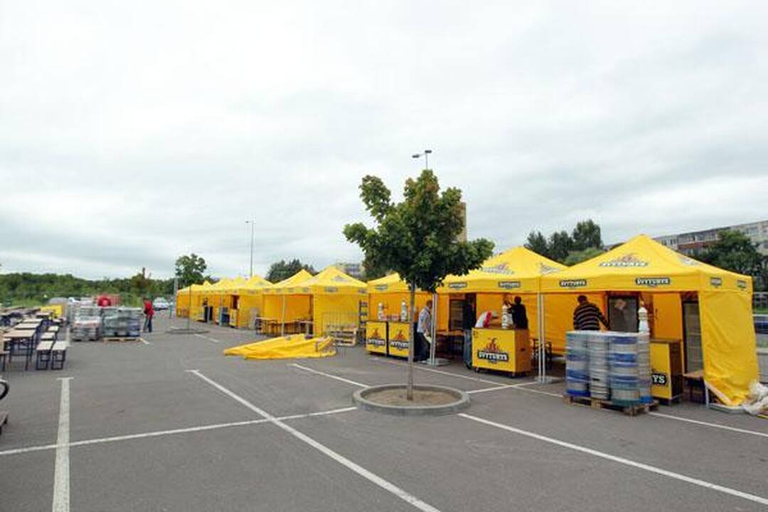Panevėžys: su atributika, bilietais, „načnykais“, be parkavimo vietų