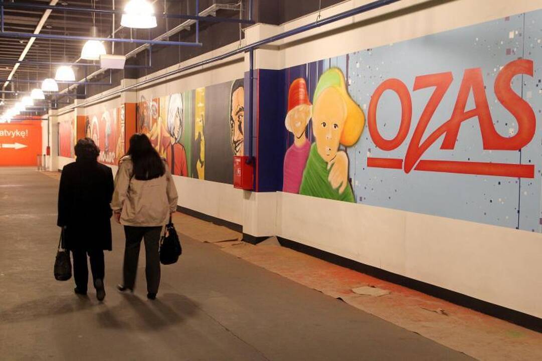 Prekybos centro sienas išmargino žymus grafičių specialistas