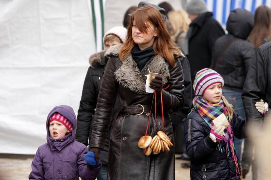 Kazimiero mugė: amatininkai, kapelos, riestainiai