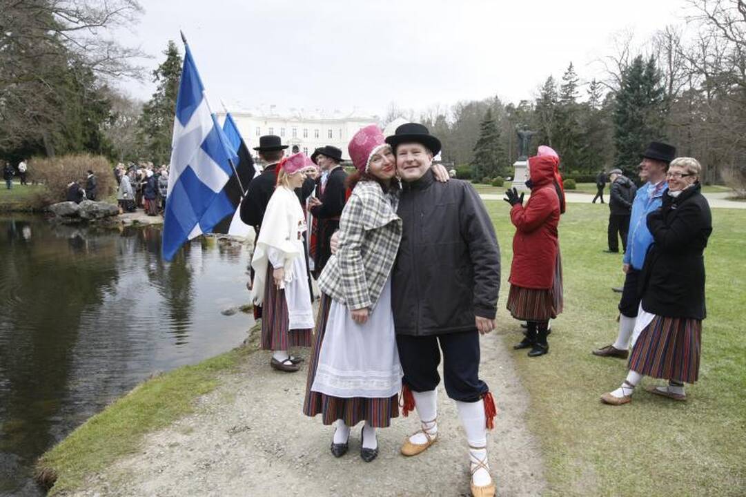Palangoje į Jurginių linksmybes įsuko folkloro ansambliai