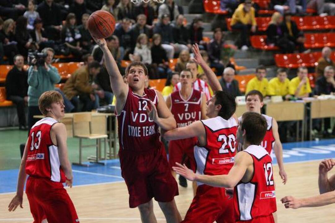VDU krepšininkai apgynė LSKL čempionų vardus