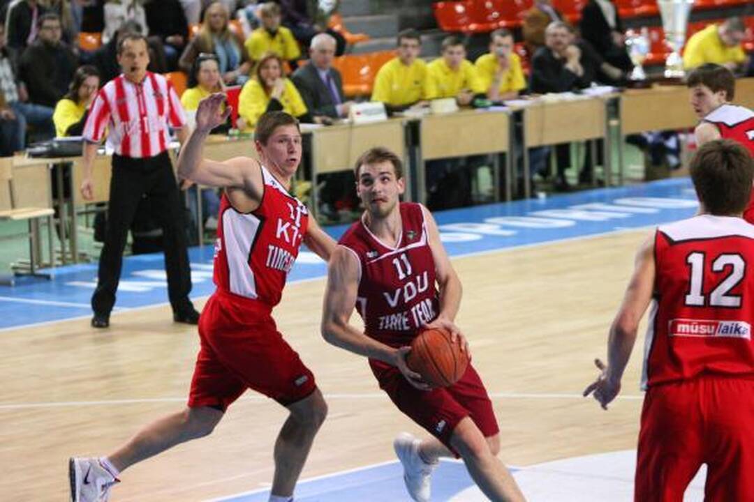 VDU krepšininkai apgynė LSKL čempionų vardus