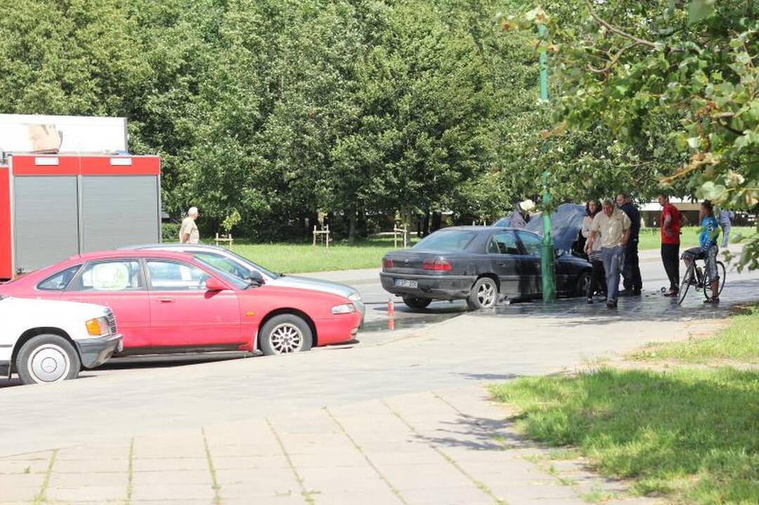 Klaipėdos ugniagesius kvietė dėl dūmų   