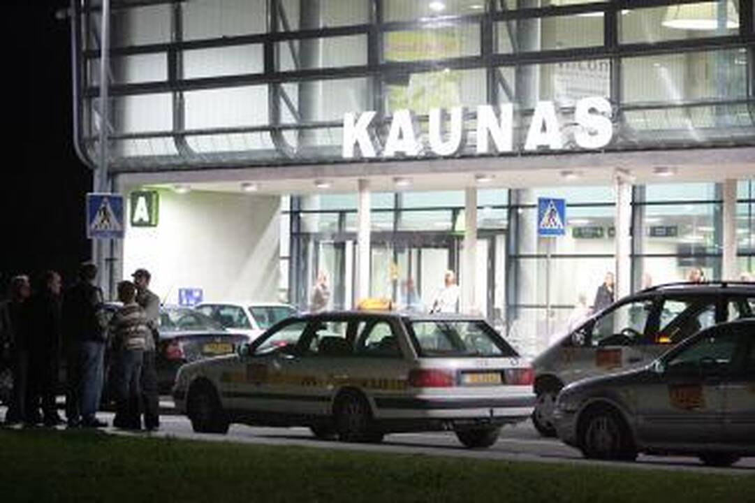 Košmaras ir ore, ir žemėje