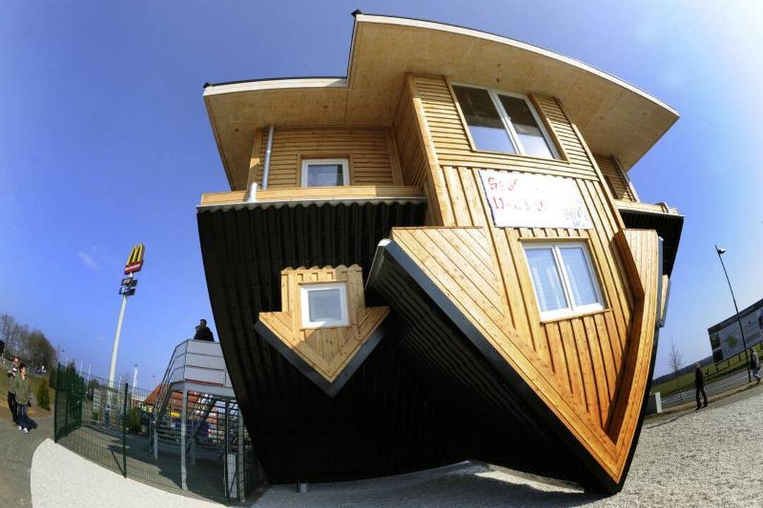 Uostamiesčio gatvėse – architektūriniai akibrokštai