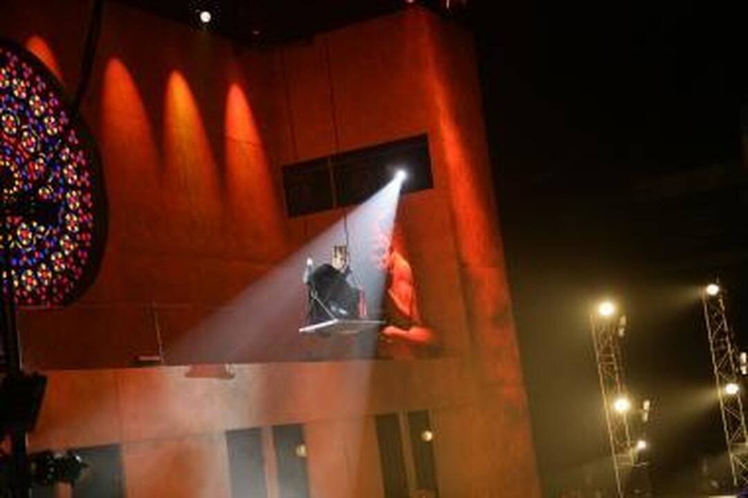"Paryžiaus katedra" jaukinsis naują erdvę
