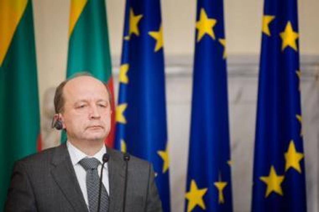 Nuo krizės išgelbėtų euras