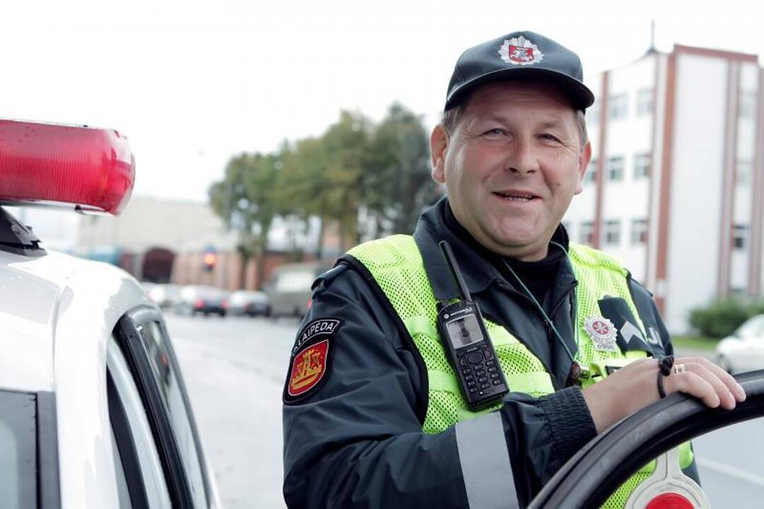 J.Dičius – gyva kelių                        legenda