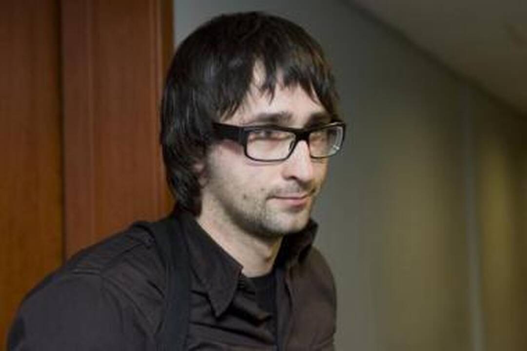 Kova dėl adreso internete nesibaigia