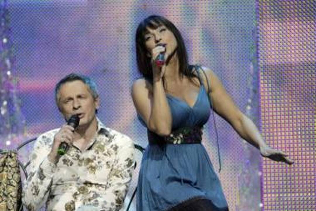 Kas sieja A.Pilypaitę su "Moterys ir meilužiai" autorium?