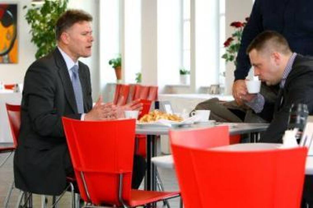 Liberalai pasiliko senąjį vadovą