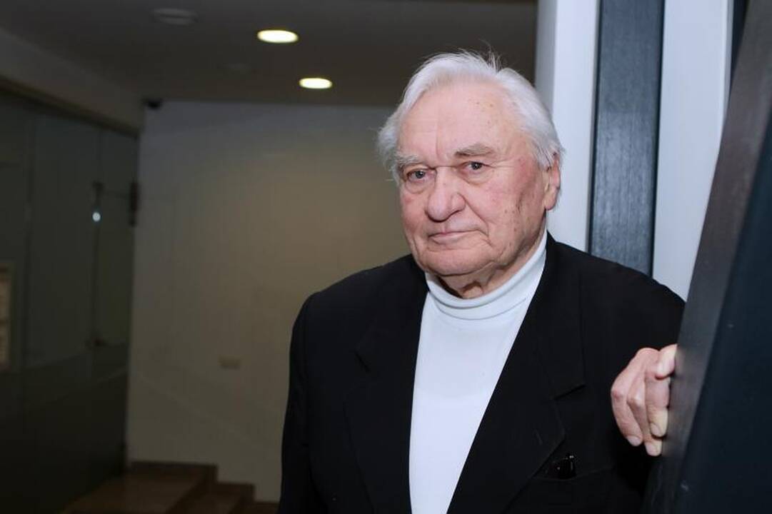 85-erių S. Malkevičius knygoje sutaiko mokslą ir religiją