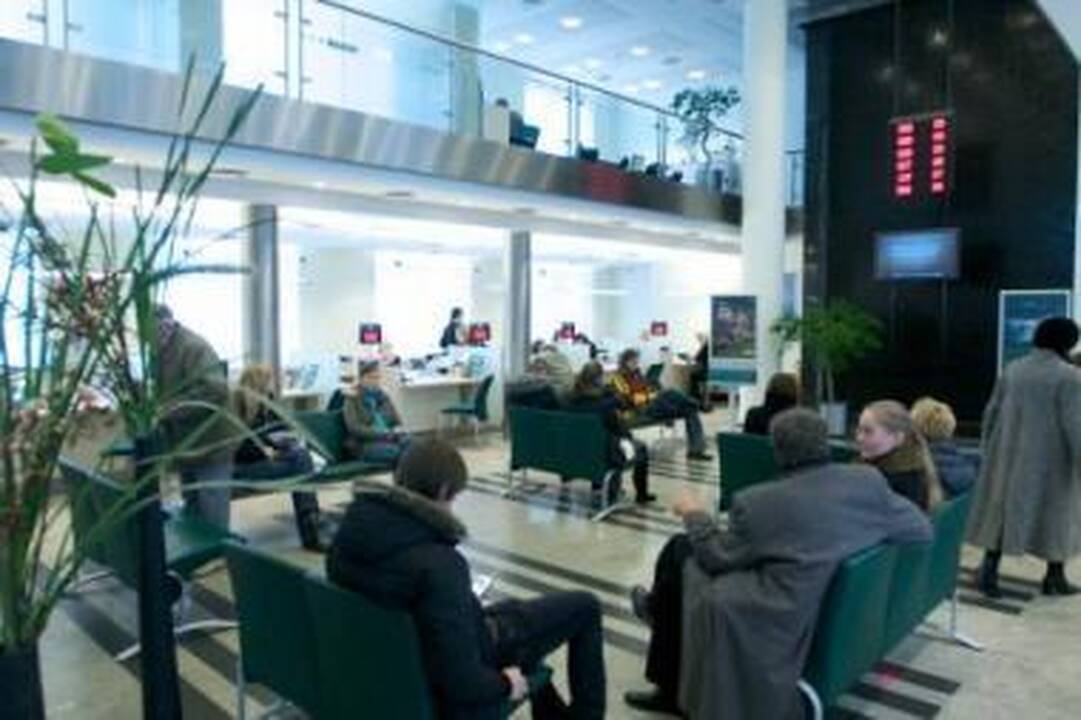 Pertrauka: parlamentarai svarstys, ar verta leisti finansinių sunkumų turintiems gyventojams laikinai nemokėti paskolų.