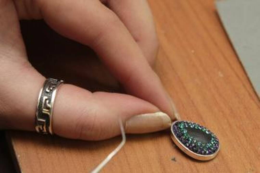 Išskirtiniams papuošalams vilniečiai netaupo